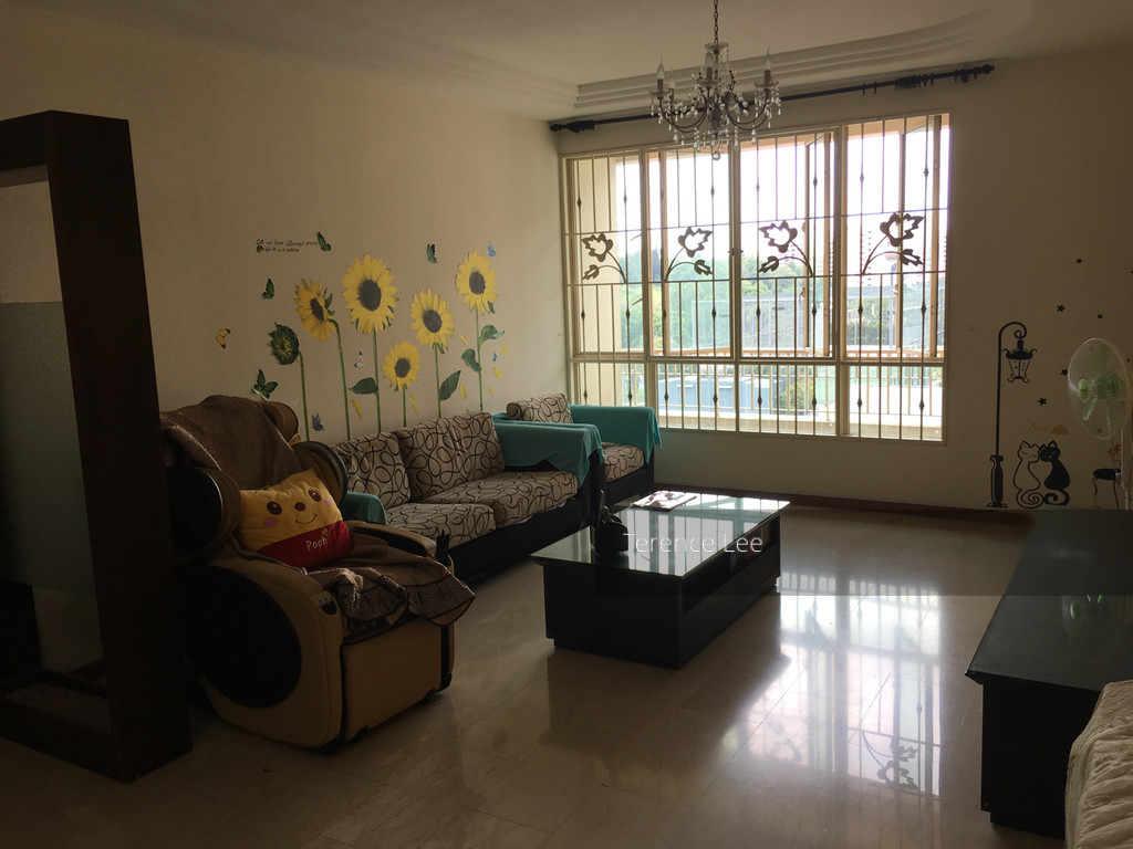 Yishun Emerald thumbnail photo